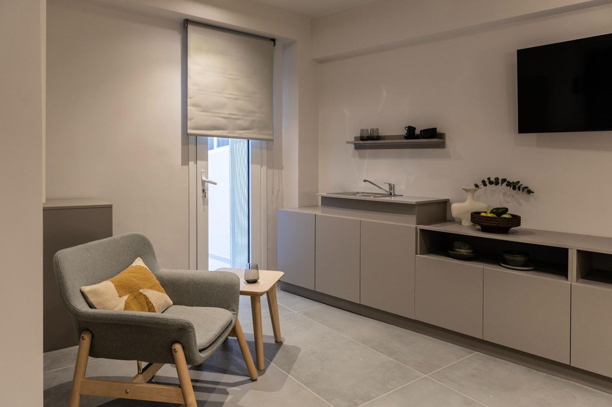 Celestial Athens Suites At Praxitelous Exterior photo