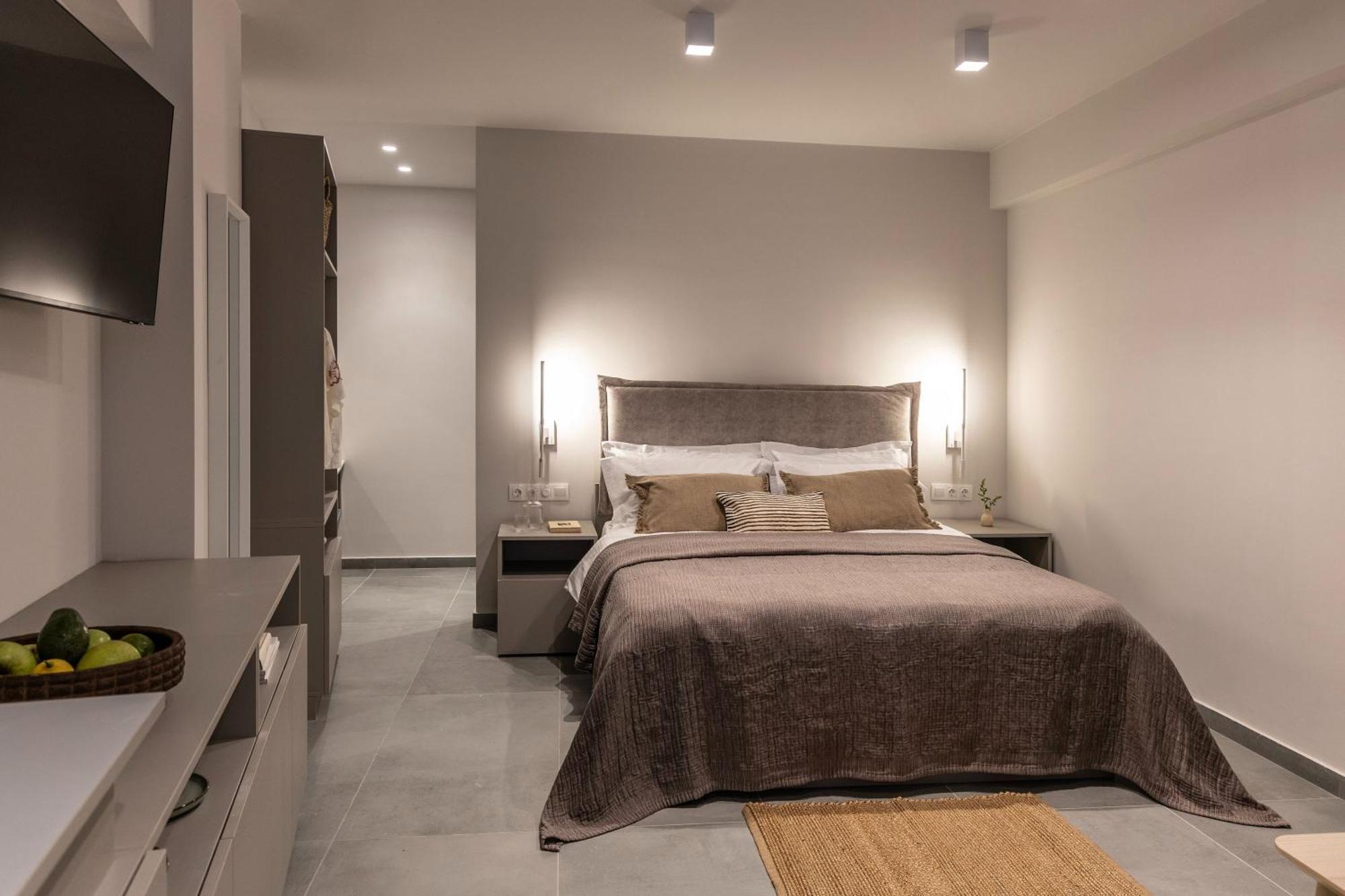 Celestial Athens Suites At Praxitelous Exterior photo