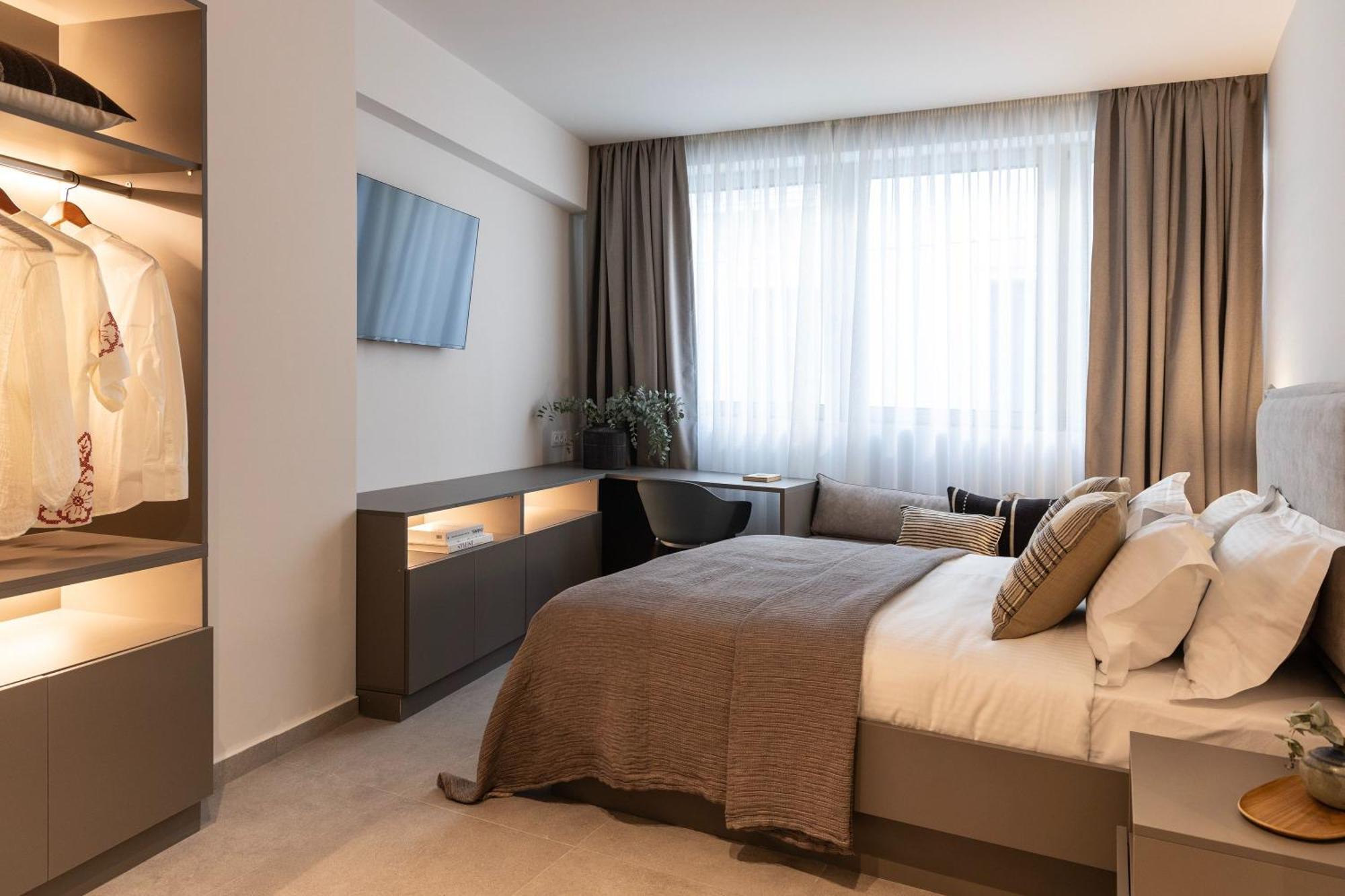 Celestial Athens Suites At Praxitelous Exterior photo