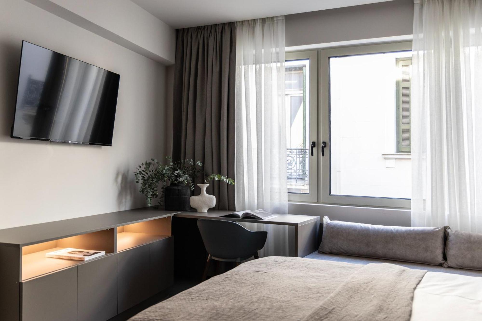Celestial Athens Suites At Praxitelous Exterior photo