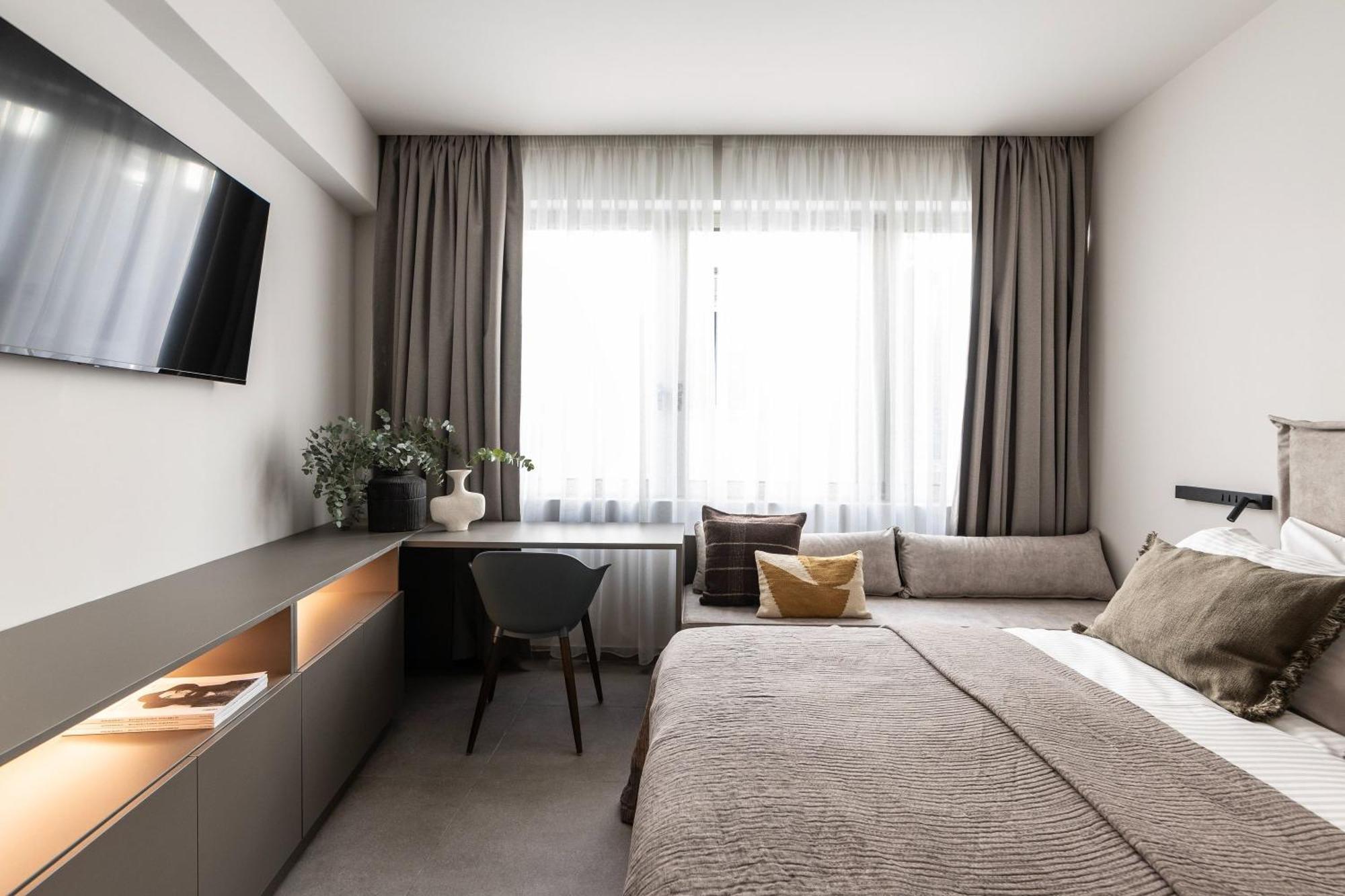 Celestial Athens Suites At Praxitelous Exterior photo