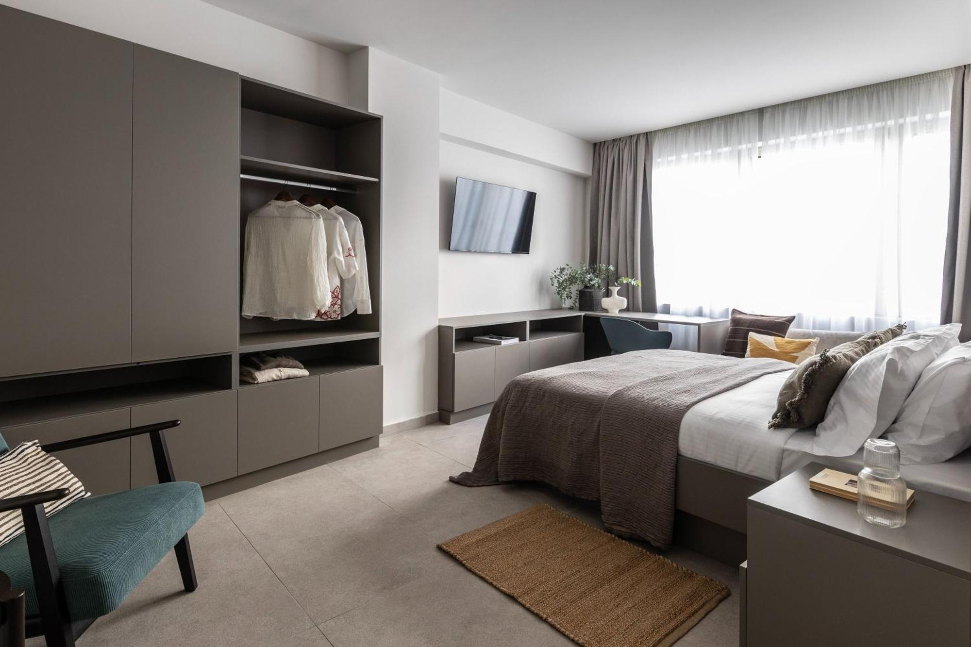 Celestial Athens Suites At Praxitelous Exterior photo