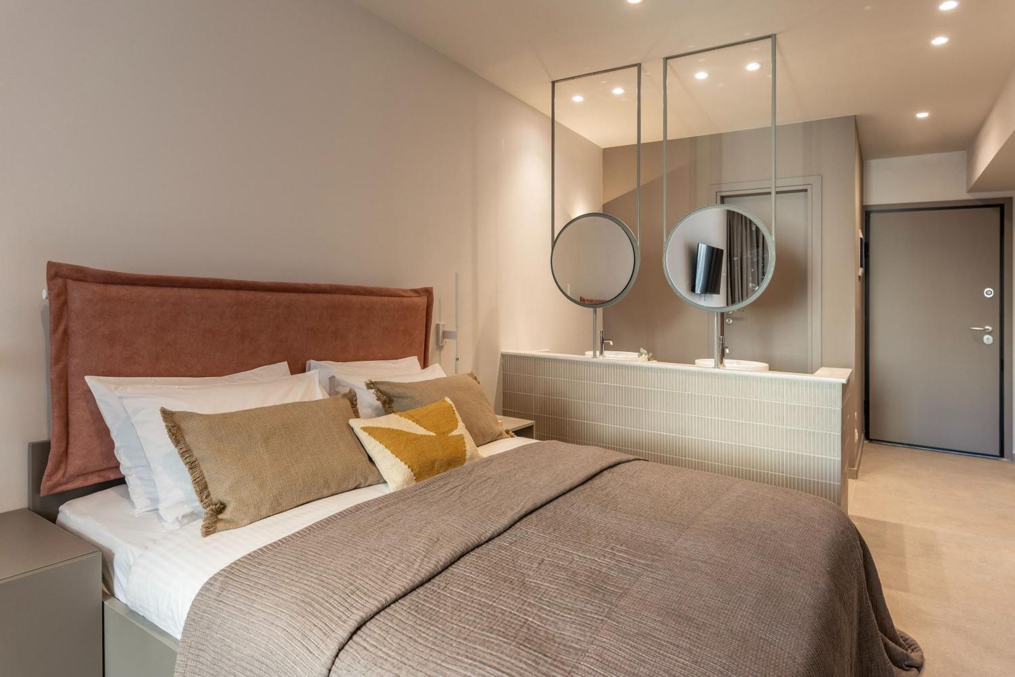 Celestial Athens Suites At Praxitelous Exterior photo