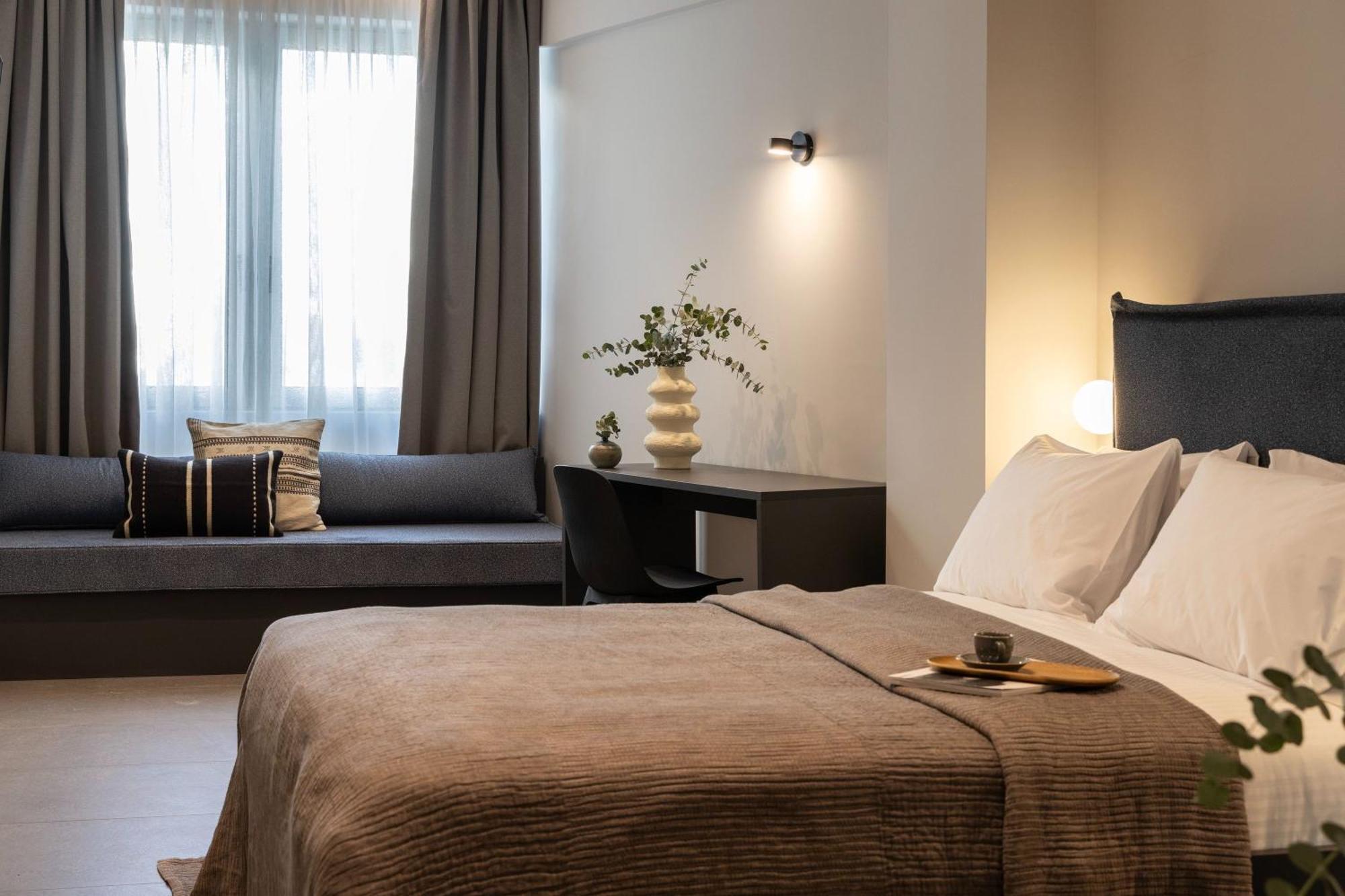 Celestial Athens Suites At Praxitelous Exterior photo