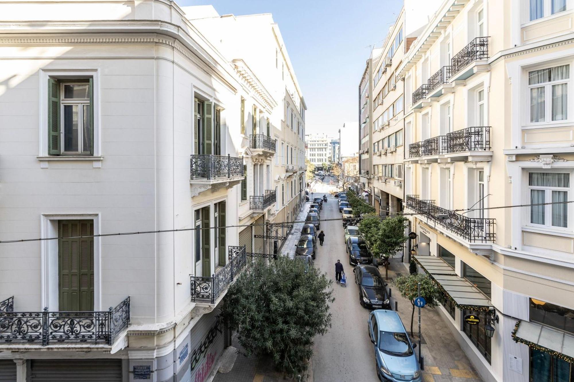 Celestial Athens Suites At Praxitelous Exterior photo